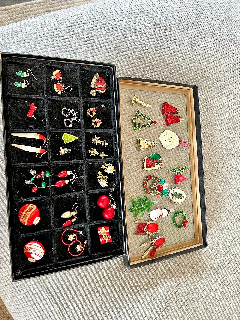 Holiday  Jewelry huge30 pc  lot
